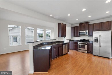 11794 Saint Linus Dr, Waldorf, MD 20602 - photo 5