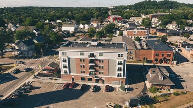 10 4th St unit 403, Dover, NH 03820 - photo 2