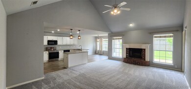 1104 W San Antonio St, Broken Arrow, OK 74012 - photo 7