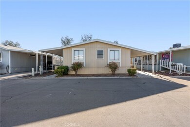 9161 Santa fe Ave E unit 63, Hesperia, CA 92345 - photo 2