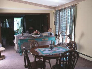 525 Parker St, Springfield, MA 01129 - photo 7