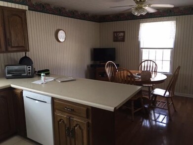 1050 Briarwood Dr, Lawrenceburg, KY 40342 - photo 7