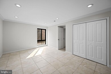 Lafayette Park unit 410, Falls Church, VA 22041 - photo 6