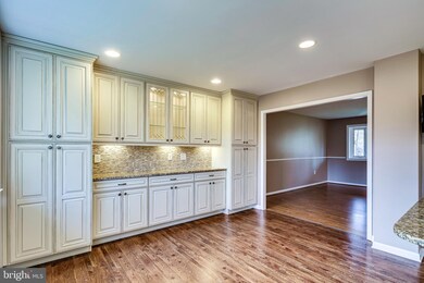 5511 Strawbridge Terrace, Sykesville, MD 21784 - photo 7