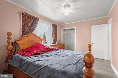 2813 Oak Grove Ave, Halethorpe, MD 21227 - photo 5