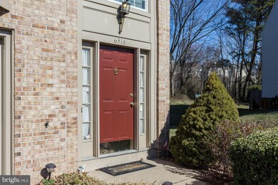 6316 Mary Todd Ct, Centreville, VA 20121 - photo 3