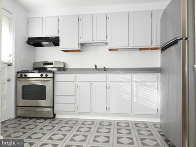 3221 Pelham Ave, Baltimore, MD 21213 - photo 6