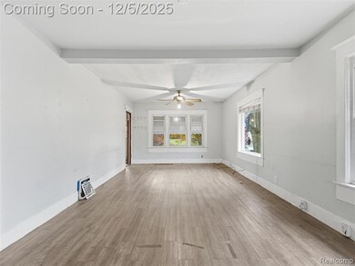 42 Pingree Ave, Pontiac, MI 48342 - photo 5