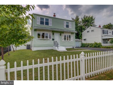 246 W Roland Rd, Brookhaven, PA 19015 - photo 2