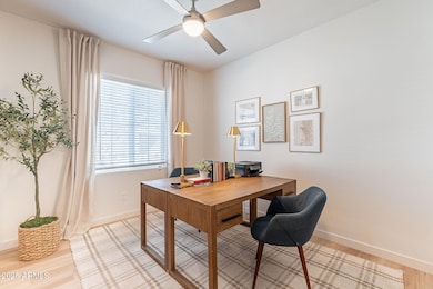 624 N Vine St, Chandler, AZ 85225 - photo 4