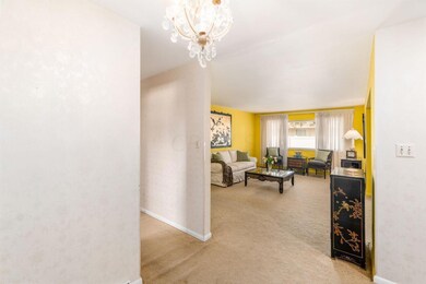 S_-_1425_Cottingham_Ct_W_-_013
