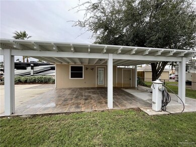 4018 Lark Dr, Mission, TX 78572 - photo 4