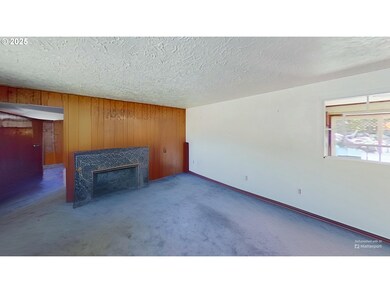 240 Rose Ct, Eugene, OR 97401 - photo 3