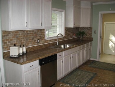 123 Starhill Ave, Fayetteville, NC 28303 - photo 6