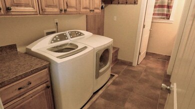 208 N 740 W, Blackfoot, ID 83221 - photo 6