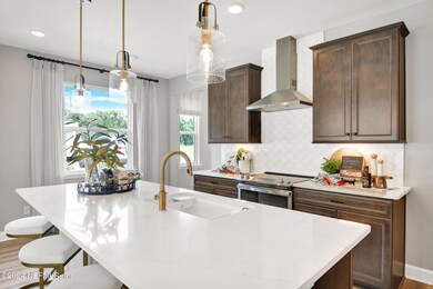 6016 Crossroads Station Dr, Jacksonville, FL 32205 - photo 6