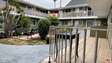 443 S Wilton Place unit 16, Los Angeles, CA 90020 - photo 4