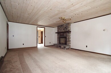 254 Mattapoisett Rd, Acushnet, MA 02743 - photo 7