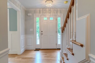 17 Algonquin Dr, Burlington, MA 01803 - photo 6