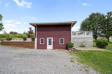 This is the main entry into the home. check out th