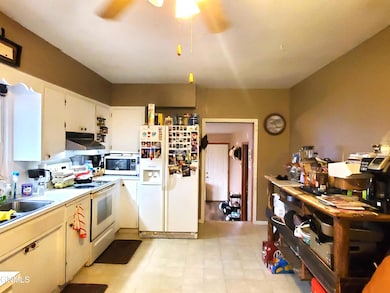 1710 88th St SE, Strasburg, ND 58573 - photo 6