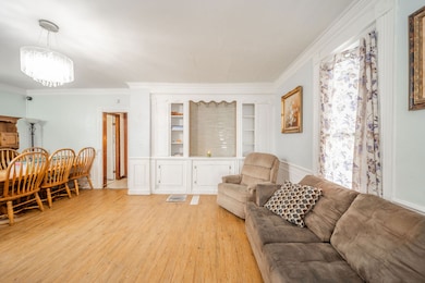 511 W 5th St, Anderson, IN 46016 - photo 4