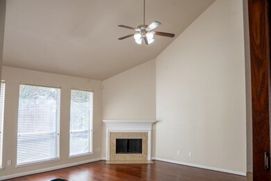 8919 Distant Woods Dr, Houston, TX 77095 - photo 7