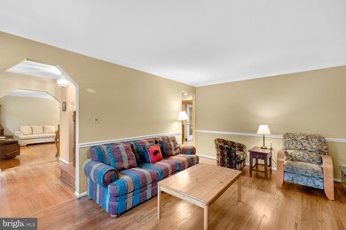 16904 Governors Way, Rockville, MD 20853 - photo 5