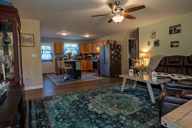 44442 Midland Trail
