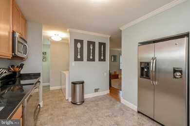 294 Cedar Ln, Annapolis, MD 21403 - photo 5