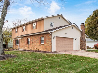 6213 Willowcrest Dr, Columbus, OH 43229 - photo 3