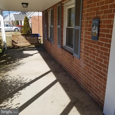 2033 Clearview Ave, Norristown, PA 19403 - photo 4