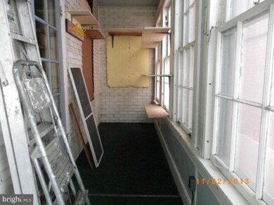 30 N Greenwood St, Tamaqua, PA 18252 - photo 6