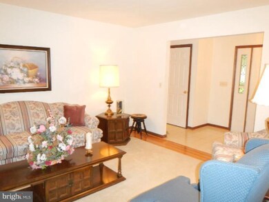 10221 Harvest Fields Dr, Woodstock, MD 21163 - photo 7