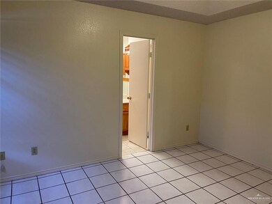 521 Tulip Cir, Alamo, TX 78516 - photo 7