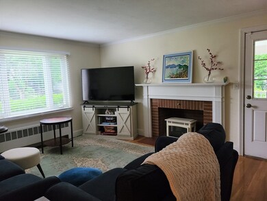 121 Withington Rd unit 1, Newtonville, MA 02460 - photo 3