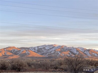 703 E National Ave, Winnemucca, NV 89445 - photo 4