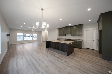920 S 1700 W unit 1, Layton, UT 84041 - photo 4