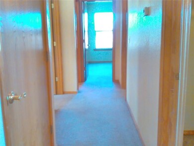 unlisted-address, McLoud, OK 74851 - photo 7