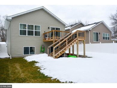 New deck walks out to private fenced-in yard!