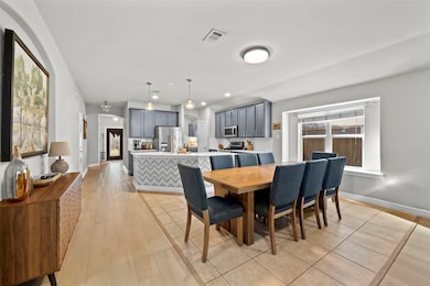 2401 Creekdale Dr, Denton, TX 76210 - photo 7