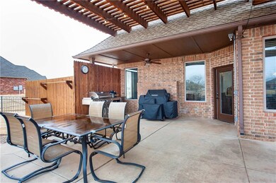 23792 Casa Blanca, Edmond, OK 73025 - photo 4