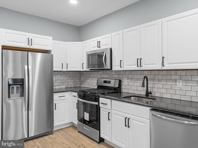 1097 Morton St, Camden, NJ 08104 - photo 6