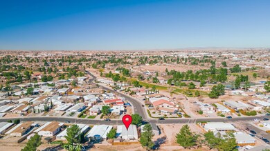 13979 Riviera Dr, Victorville, CA 92395 - photo 4