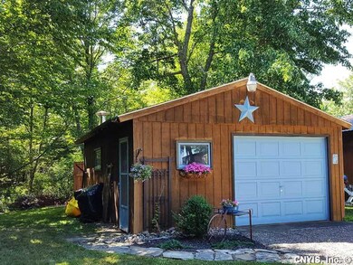 Garage.