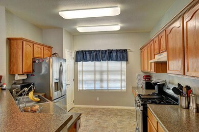 354 N Tahquitz Dr-6