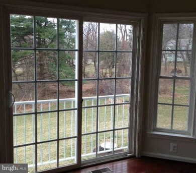 8413 Summit Ave, Windsor Mill, MD 21244 - photo 5