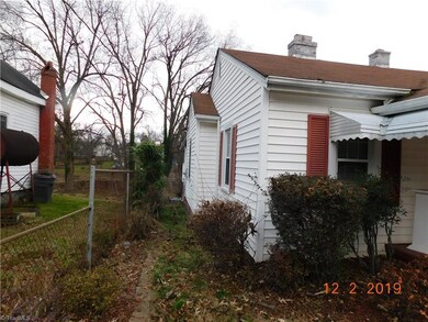 322 Church St, Reidsville, NC 27320 - photo 4