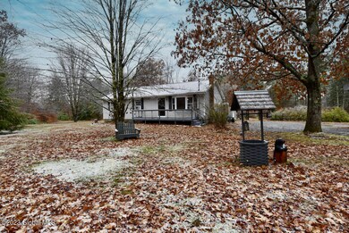 6067 Route 9n, Corinth, NY 12822 - photo 4