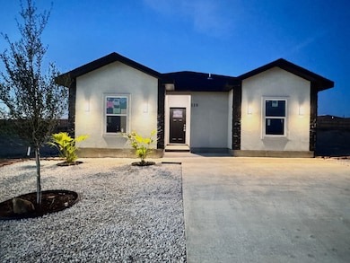 110 Mi Ranchito St, Laredo, TX 78046 - photo 3